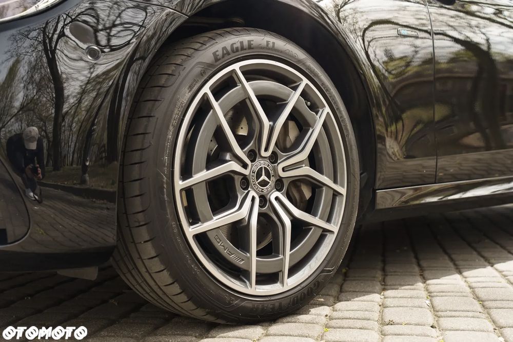 Mercedes-Benz Klasa E - 17