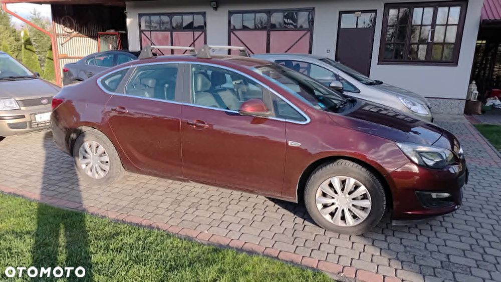 Opel Astra 1.4 T Active EU6 - 4