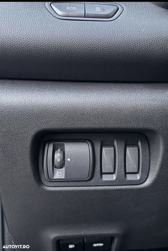 Renault Kadjar Energy dCi 130 LIMITED - 19