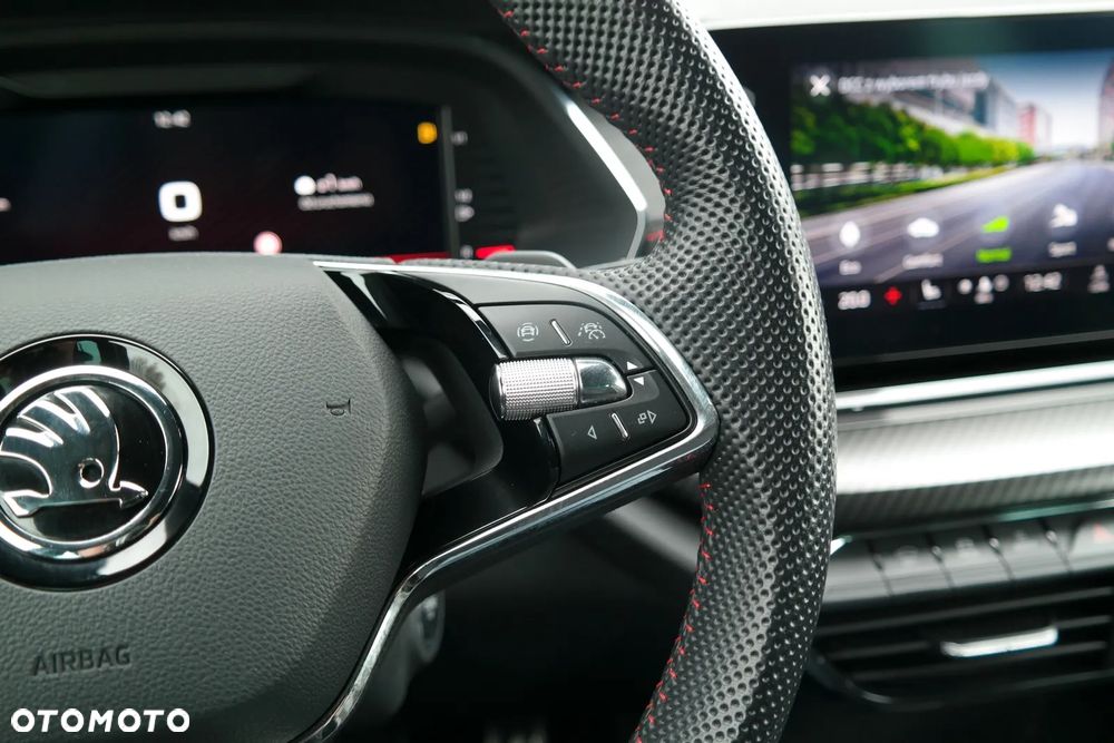 Skoda Octavia 2.0 TDI DSG 4x4 RS - 19