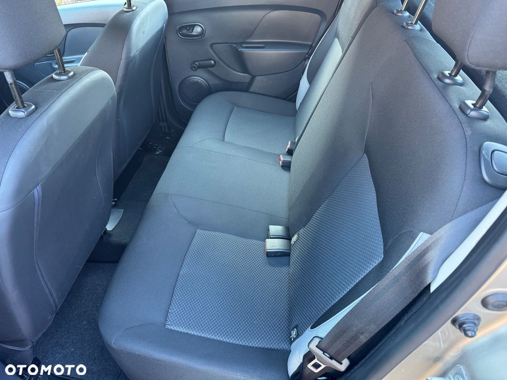 Dacia Sandero 1.2 16V - 16