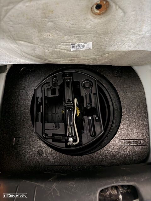 Citroën DS3 1.6 HDi Airdream Sport Chic - 12