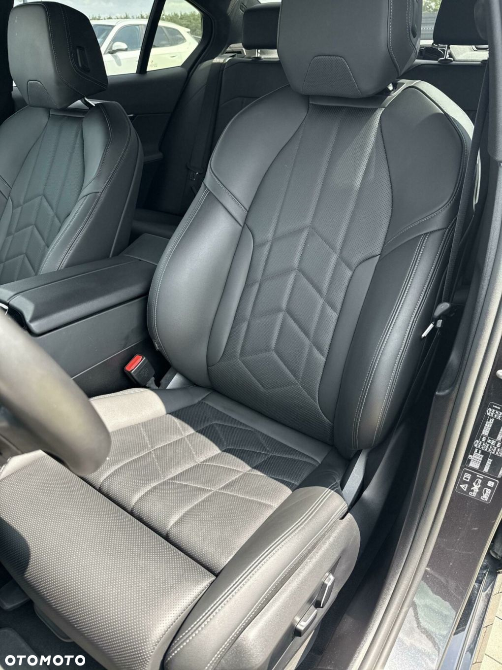 BMW Seria 5 - 13