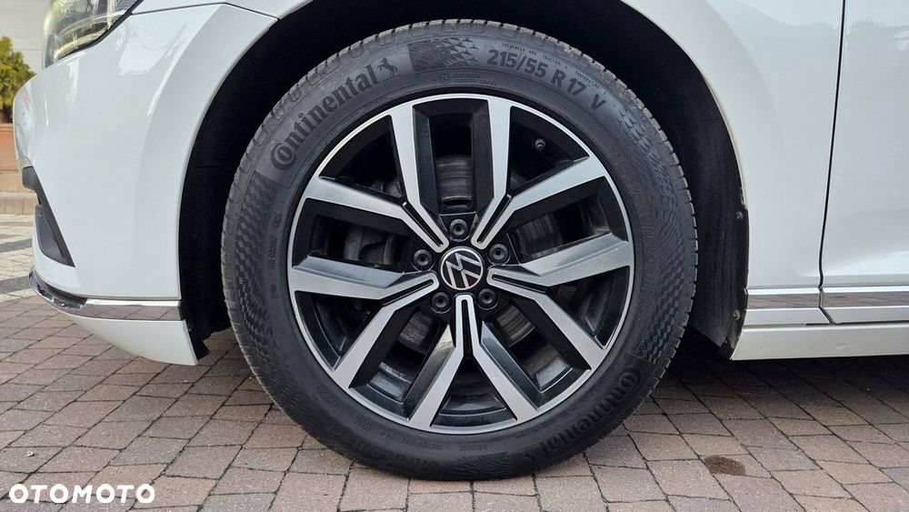 Volkswagen Passat 2.0 TSI Elegance DSG - 35