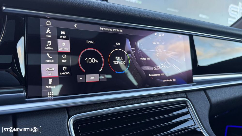 Porsche Panamera 4 E-Hybrid Platinum Edition - 21