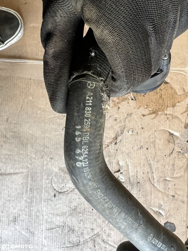 Dodatkowa pompka wody wąż rurka Mercedes W211 Lift A2118302596 - 7