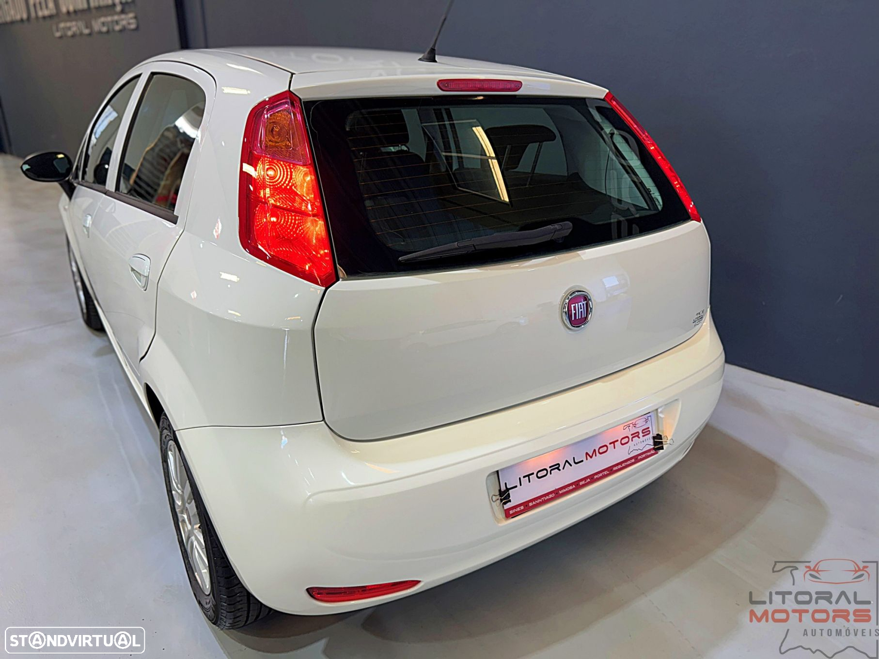 Fiat Punto 1.2 Lounge S&S - 9