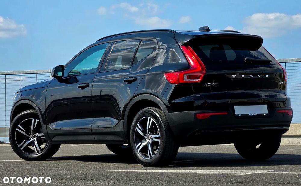 Volvo XC 40 B3 Plus Bright - 19