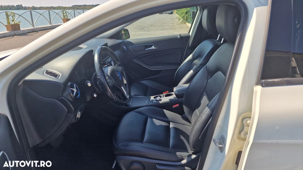 Mercedes-Benz A 180 CDI BlueEFFICIENCY Aut. - 11