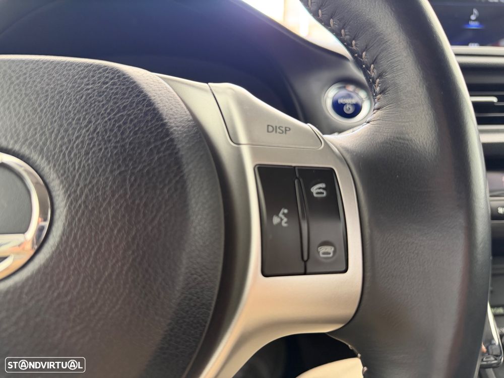 Lexus CT 200h 09 P.Dynamic - 21