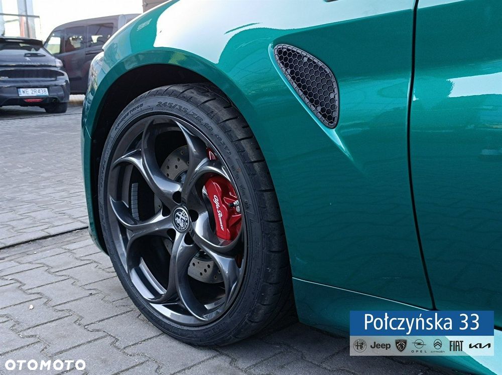 Alfa Romeo Giulia - 4