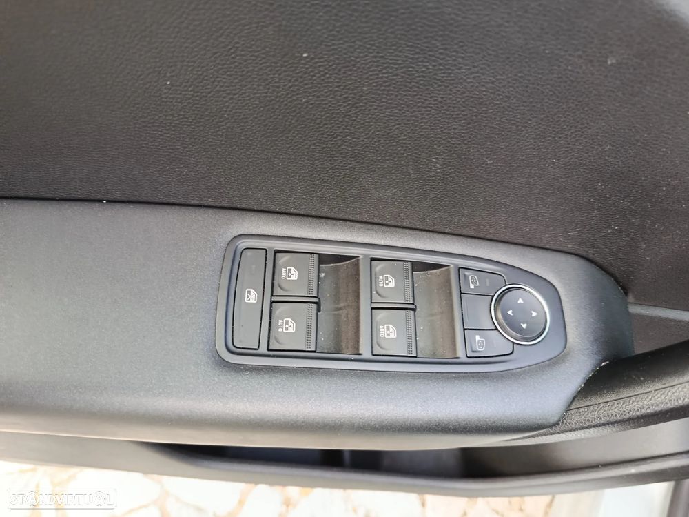 Renault Captur 1.0 TCe Exclusive - 12