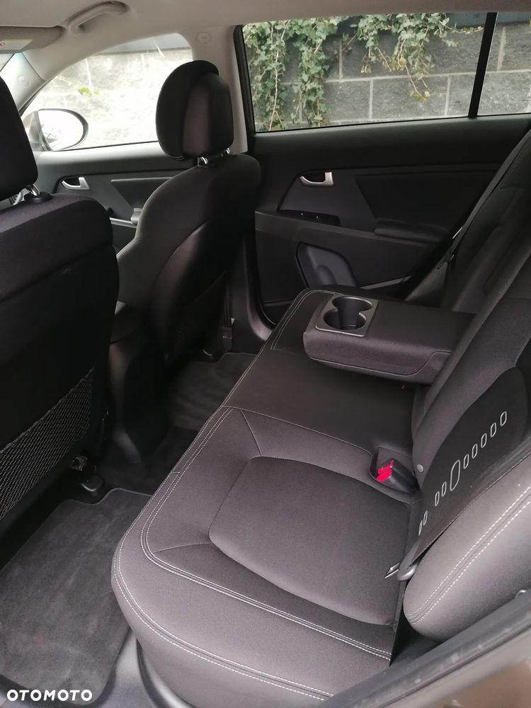 Kia Sportage 1.6 GDI L 2WD - 29