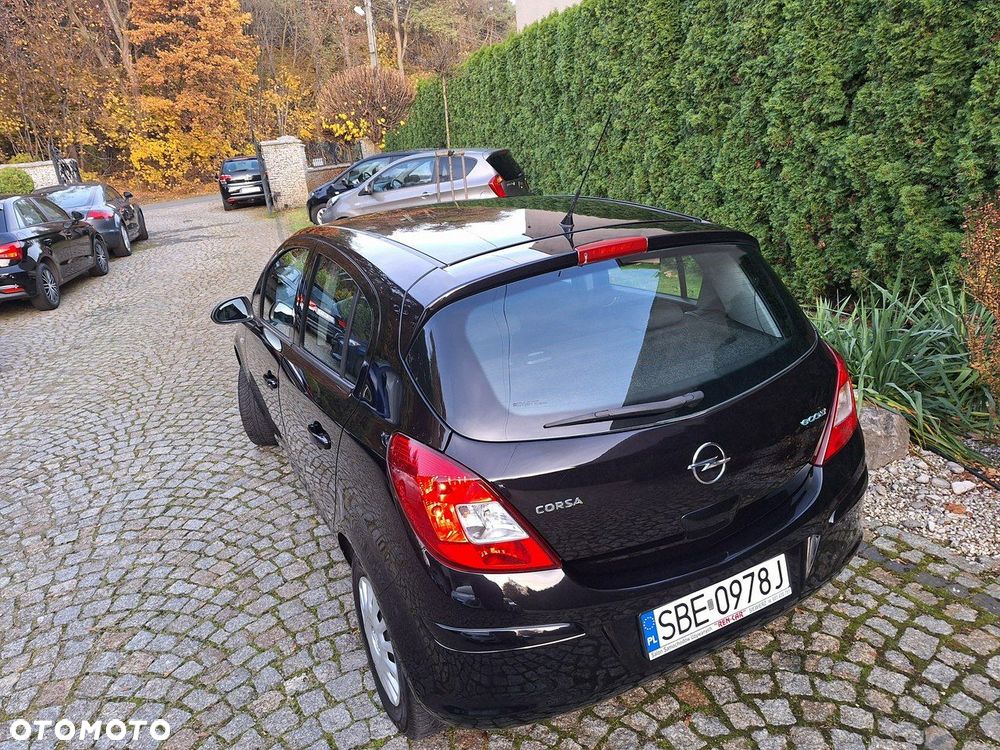 Opel Corsa - 35