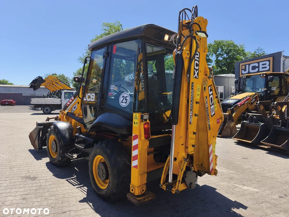 JCB 2CX - 5