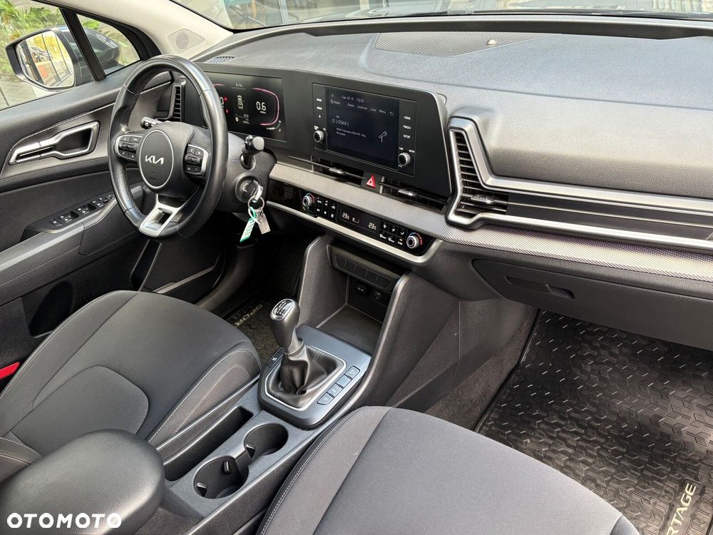 Kia Sportage - 16