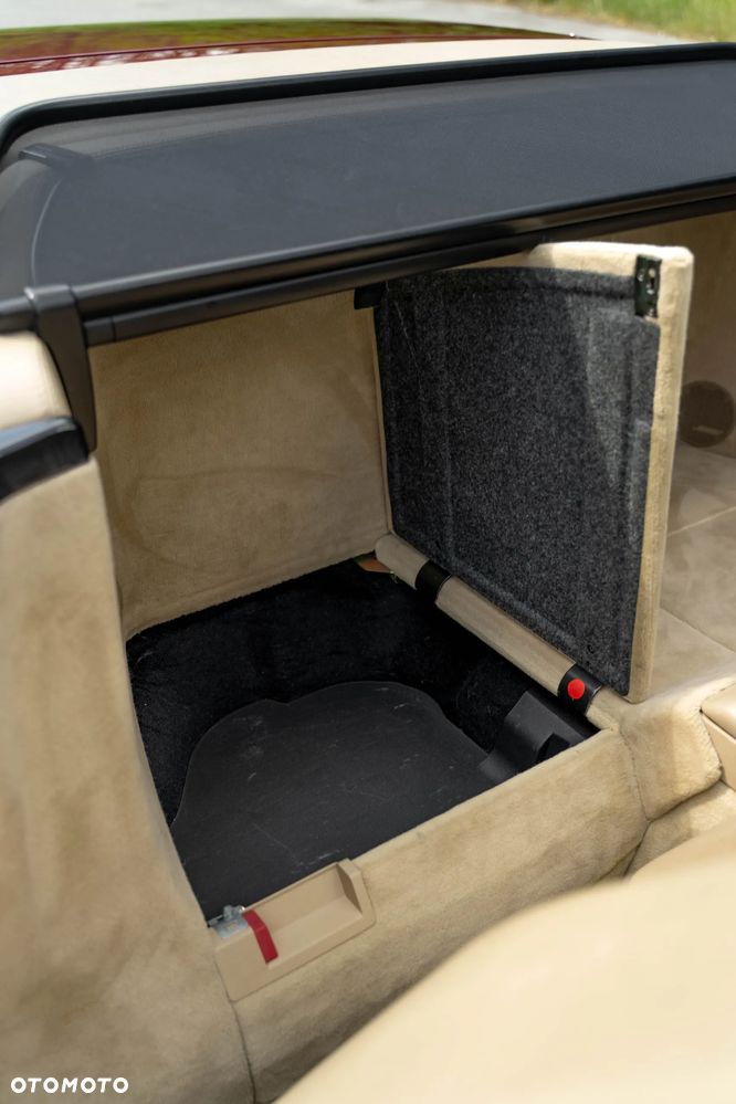 Mercedes-Benz SL - 21