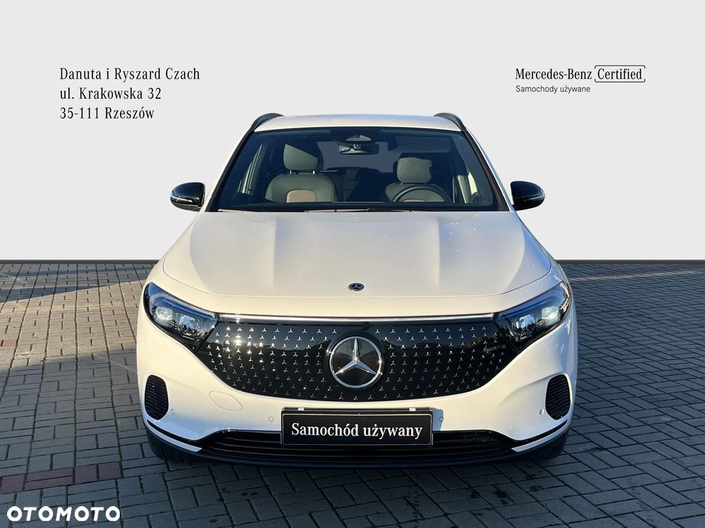 Mercedes-Benz EQA - 8