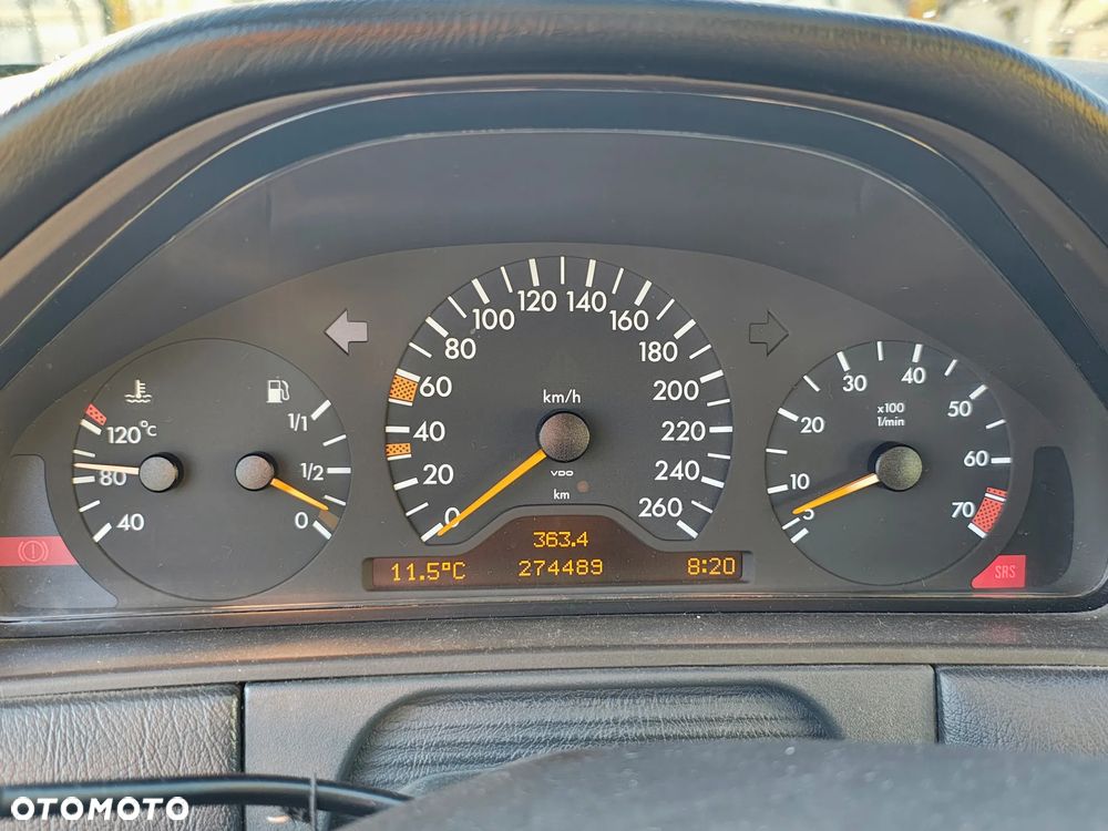 Mercedes-Benz Klasa E 320 Avantgarde - 17