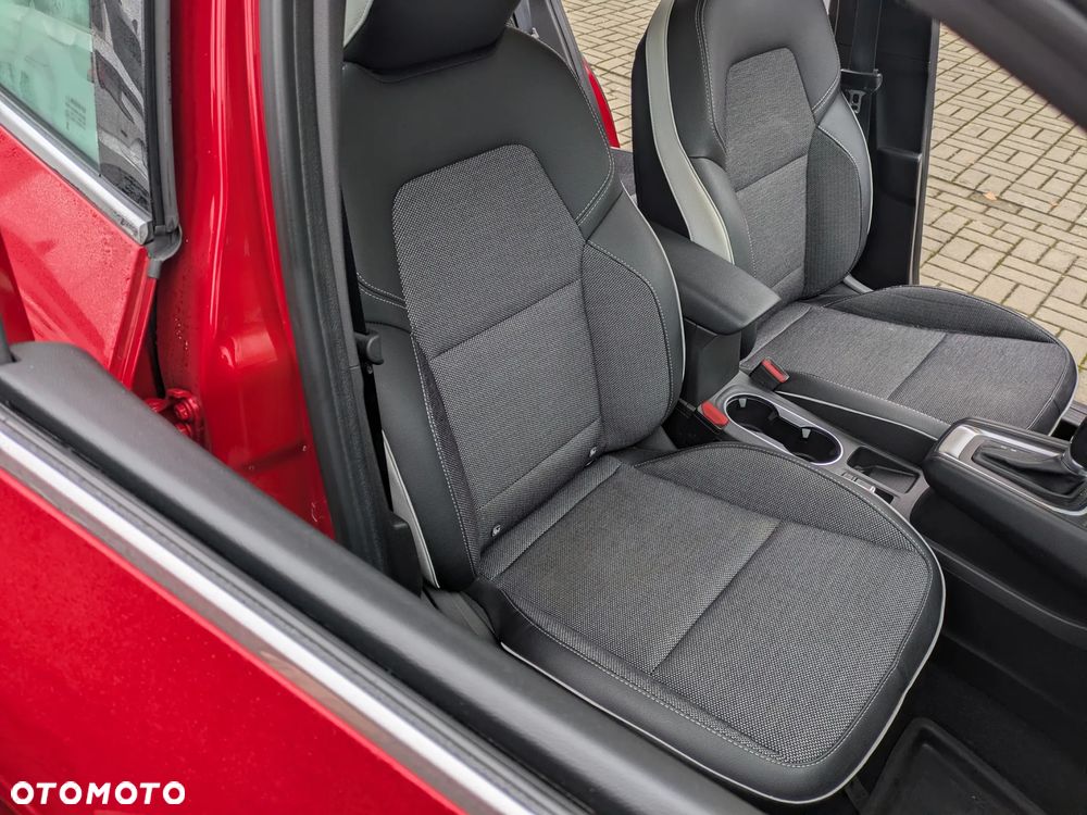 Renault Captur 1.3 TCe mHEV Intens EDC - 12