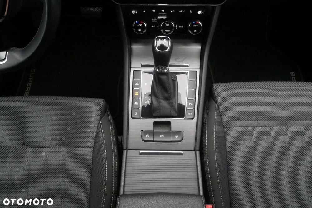 Skoda Superb - 11