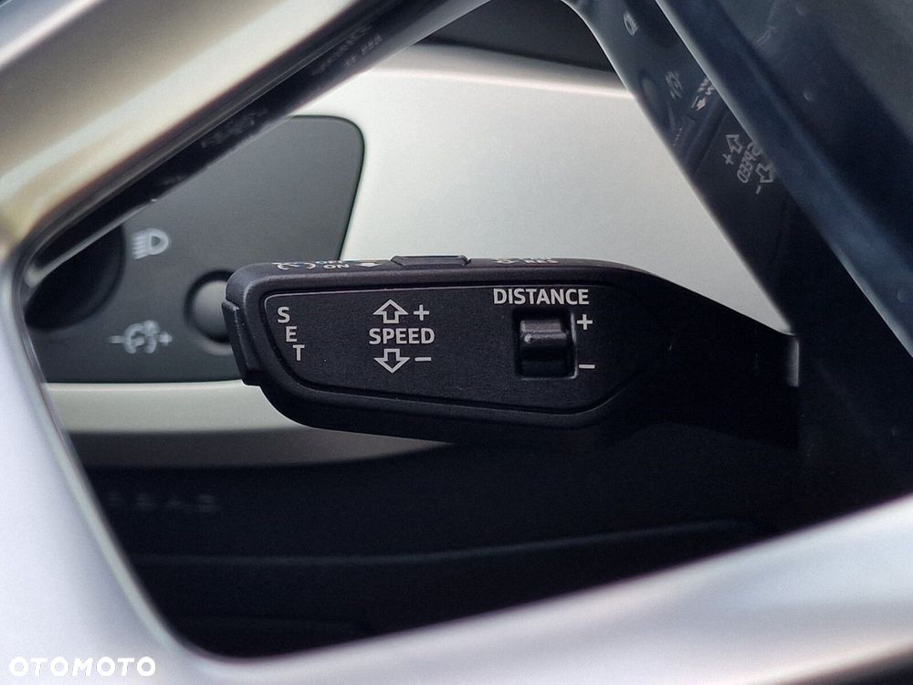 Audi A4 Limousine - 33