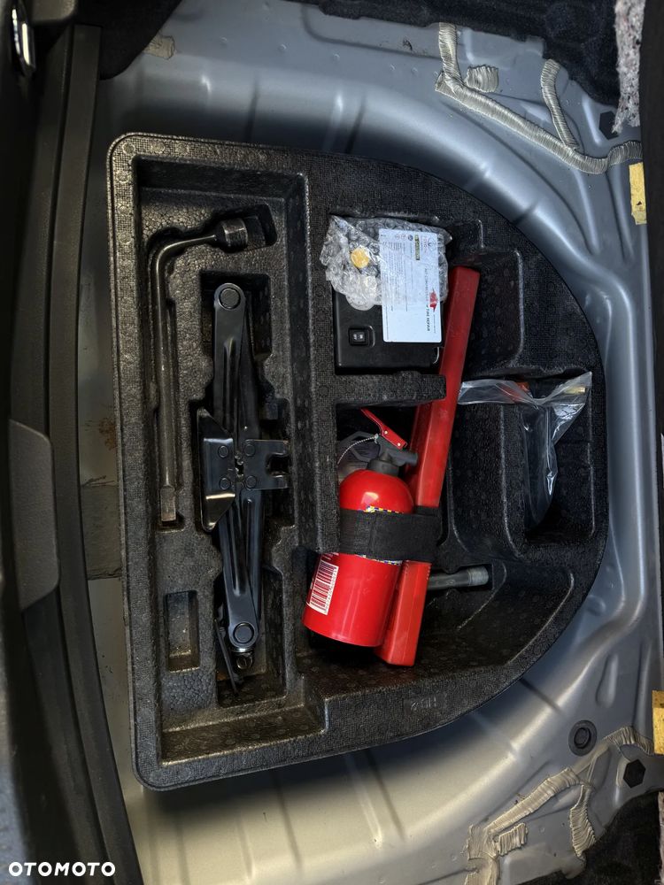 Toyota Auris - 28