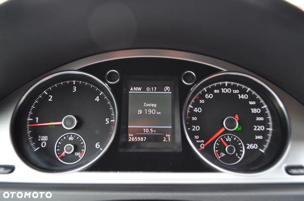 Volkswagen Passat Alltrack 2.0 TDI 4Mot DSG - 39