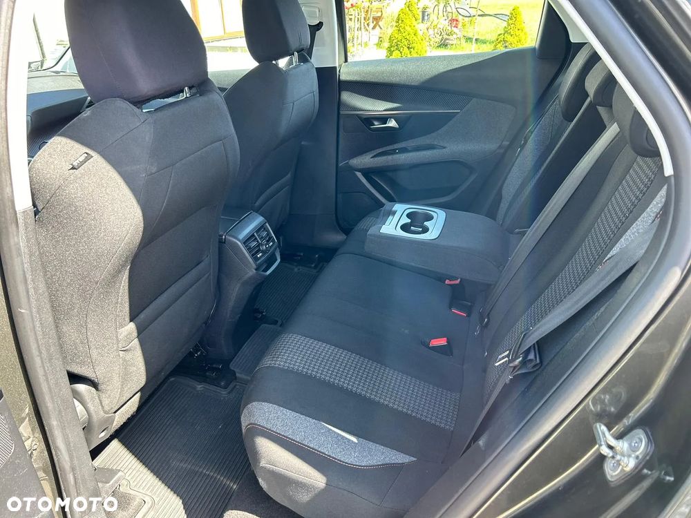 Peugeot 3008 1.2 PureTech Active - 19