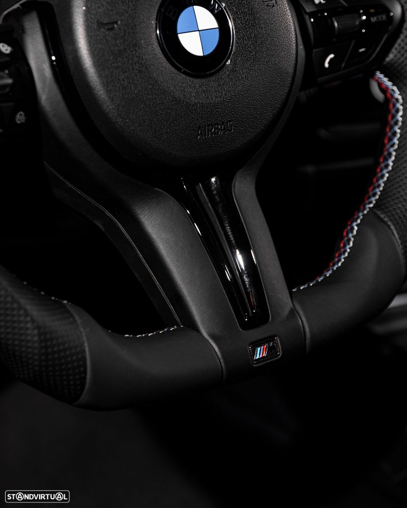 BMW 318 d Line Sport - 16