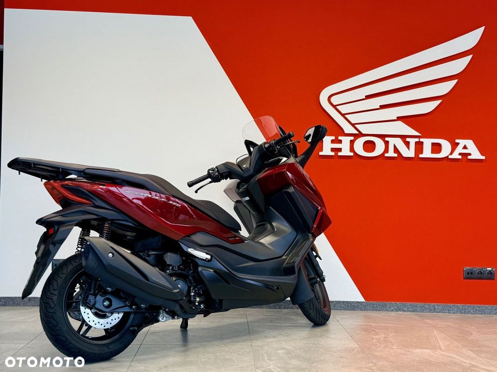 Honda NSS - 6