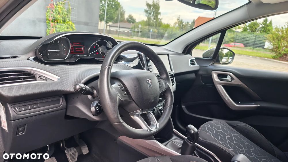 Peugeot 2008 PureTech 110 Stop&Start Allure - 33