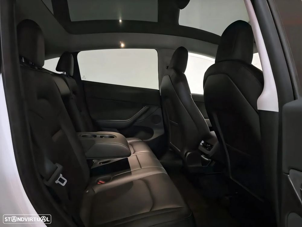 Tesla Model Y Tração Traseira - 3