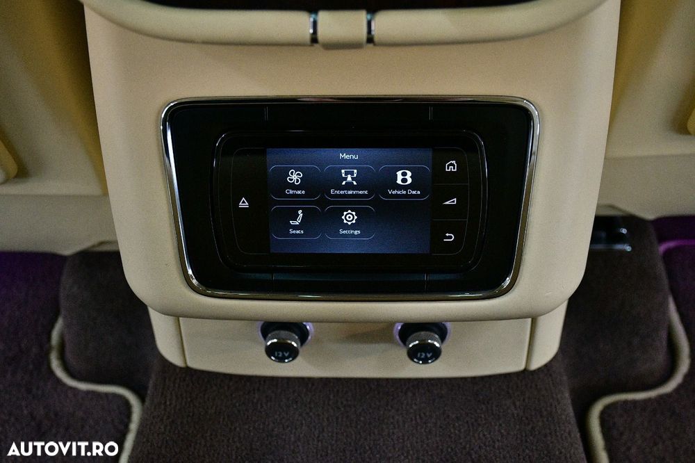 Bentley Bentayga W12 Mulliner - 25