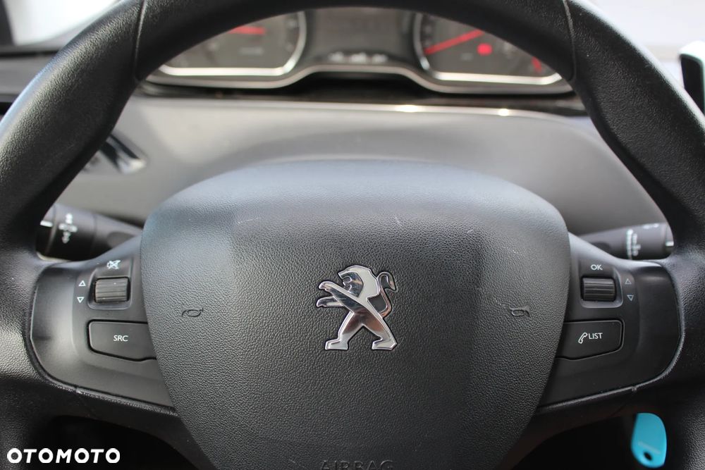 Peugeot 208 PureTech 82 Active - 15