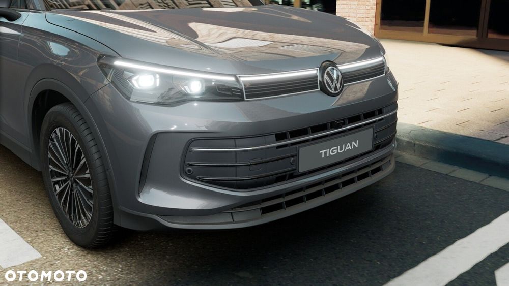 Volkswagen Tiguan - 13