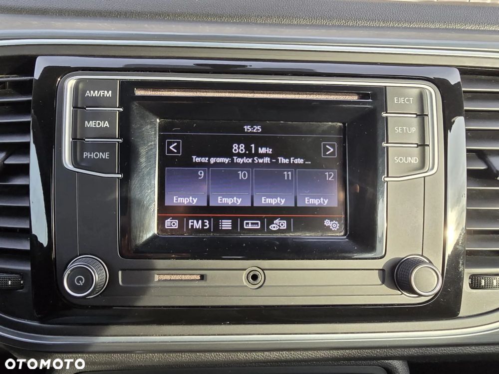 Volkswagen New Beetle - 37