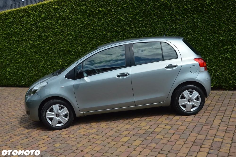 Toyota Yaris - 3