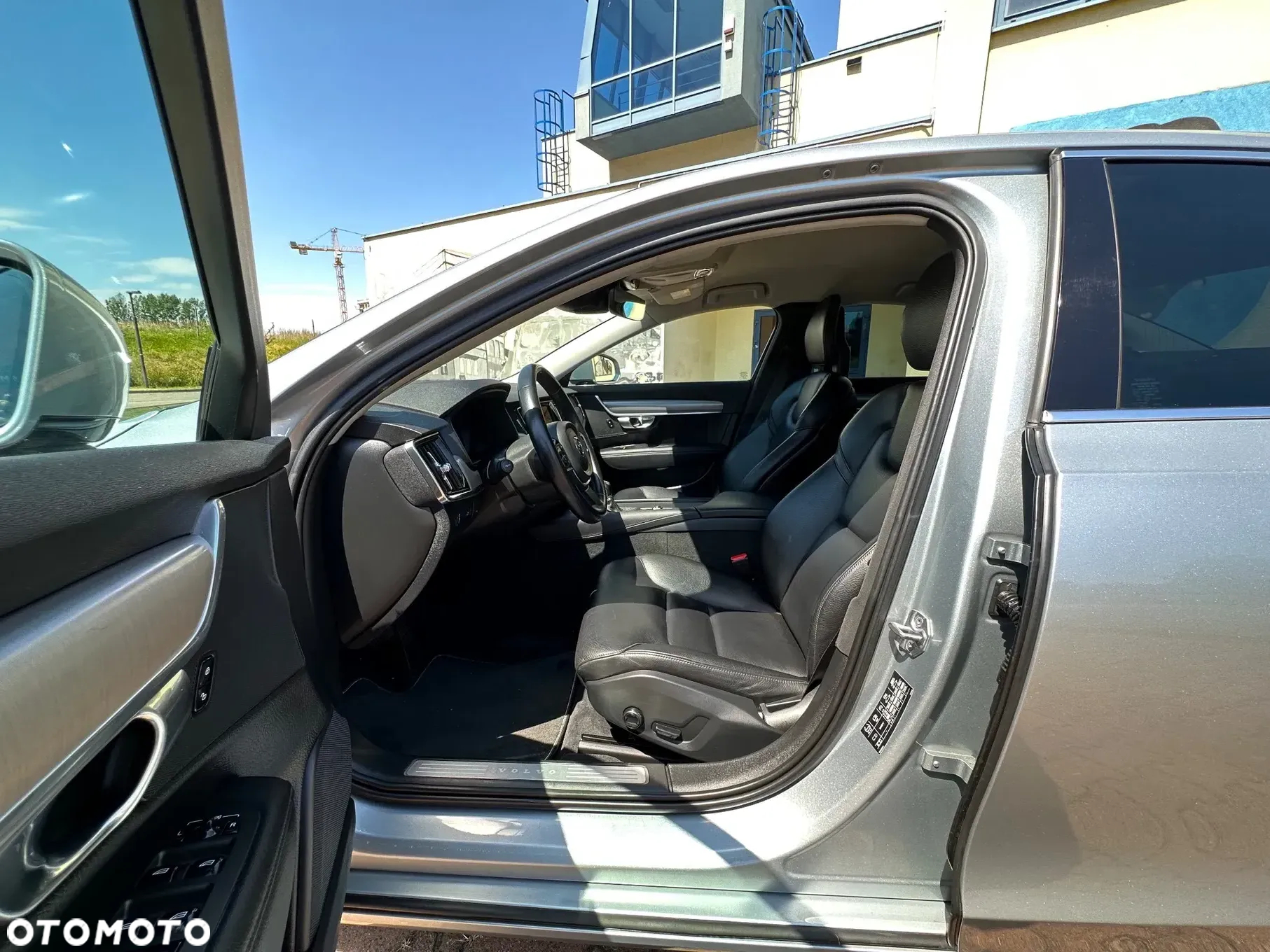 Volvo S90 D4 Geartronic Momentum Pro - 29