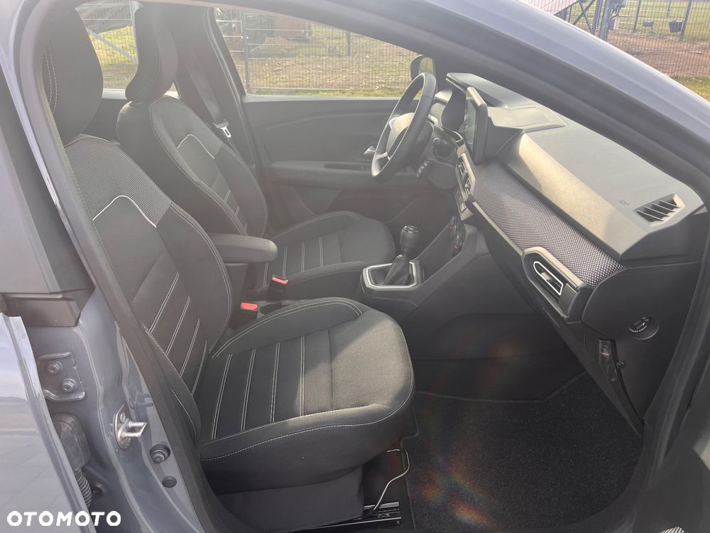 Dacia Sandero TCe 90 Essential - 17