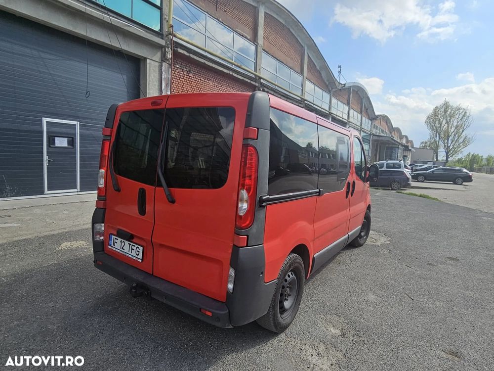 Opel Vivaro - 3