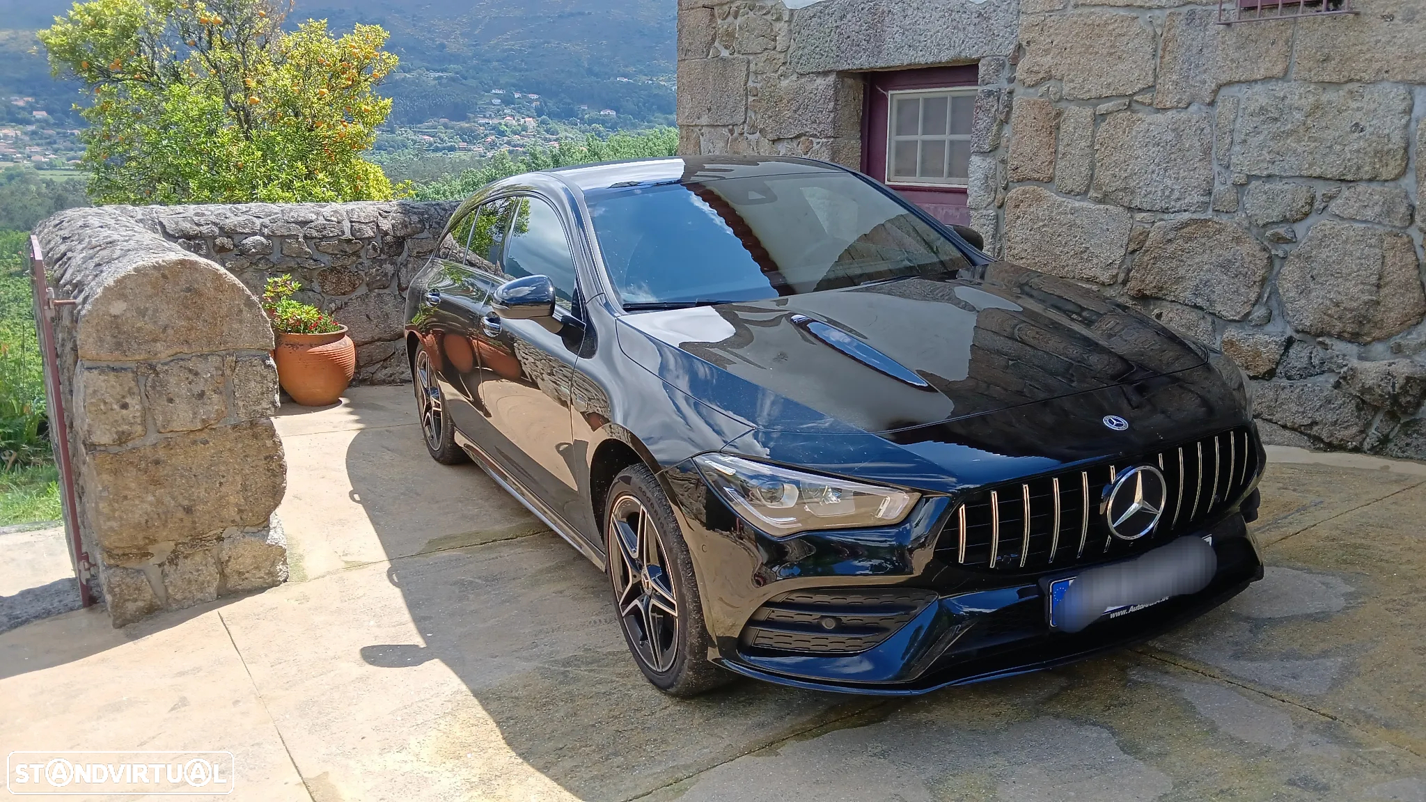 Mercedes-Benz CLA 250 e Shooting Brake AMG Line - 2