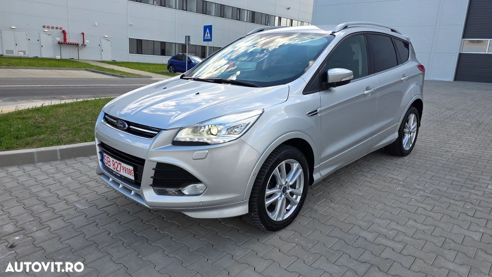 Ford Kuga 1.5 EcoBoost 2x4 Titanium - 18