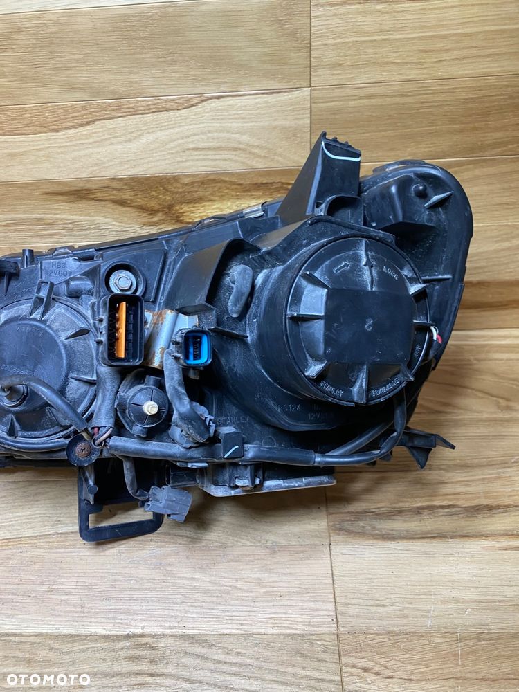 Mitsubishi ASX xenon lampa prawa EU - 7