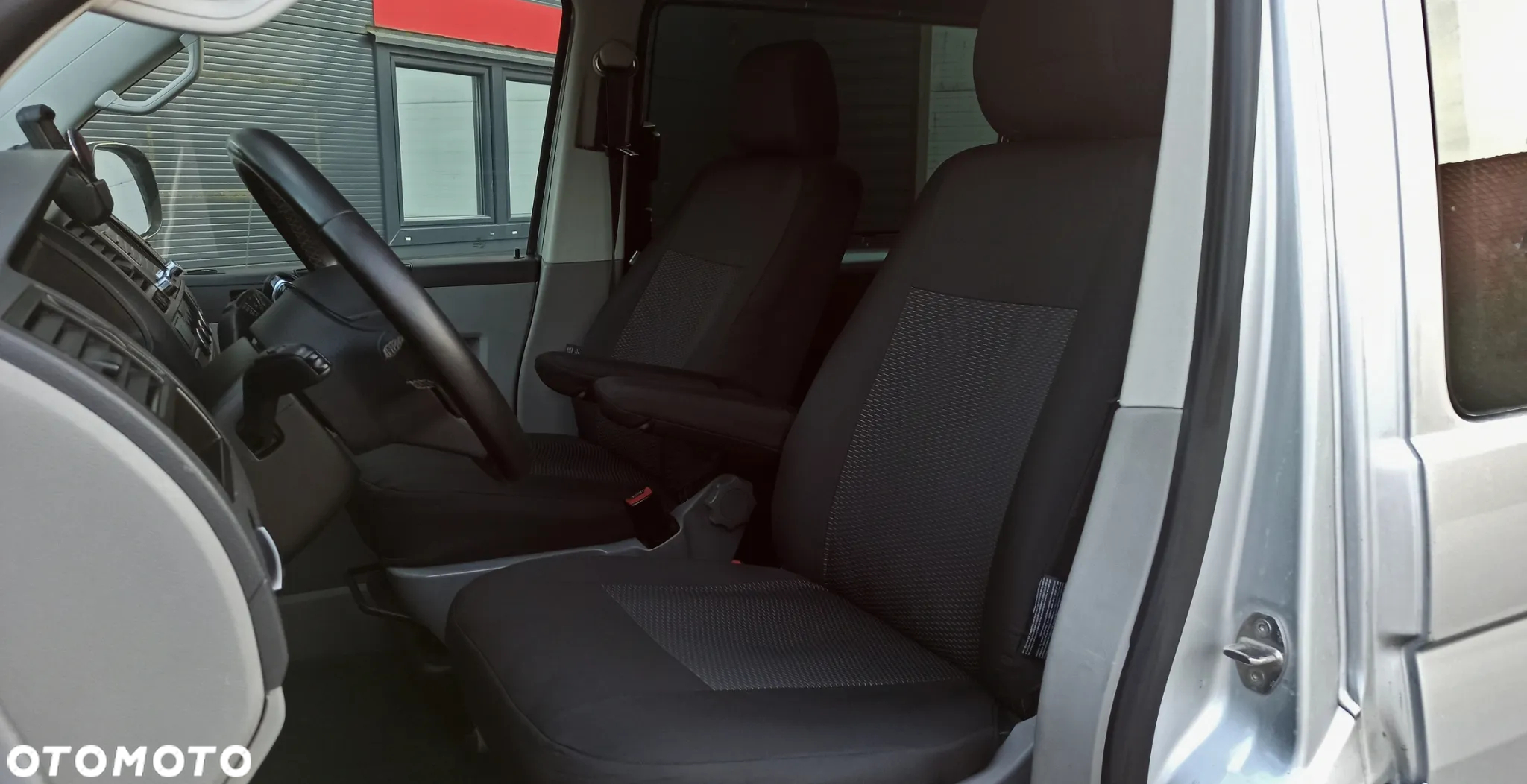 Volkswagen Transporter - 3