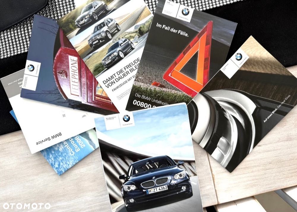 BMW Seria 5 525i - 35