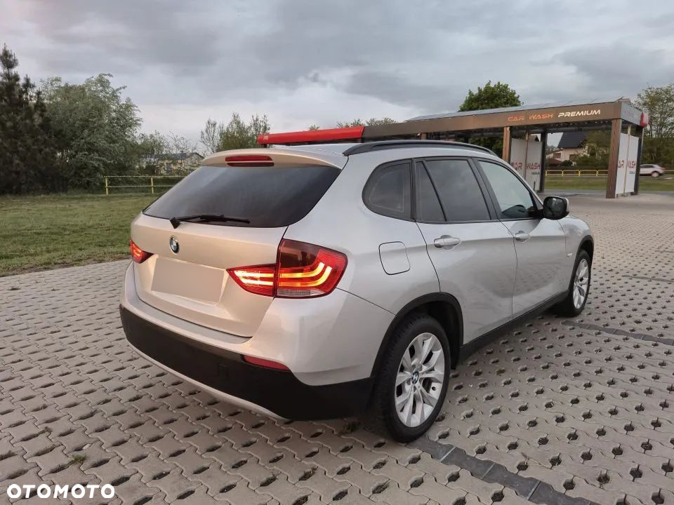 BMW X1 xDrive20d - 9