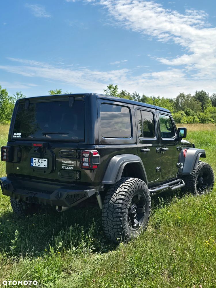 Jeep Wrangler - 7