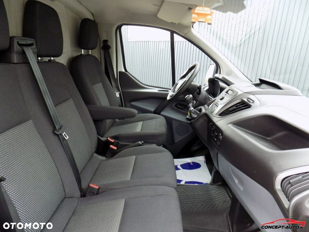 Ford Transit Custom - 21