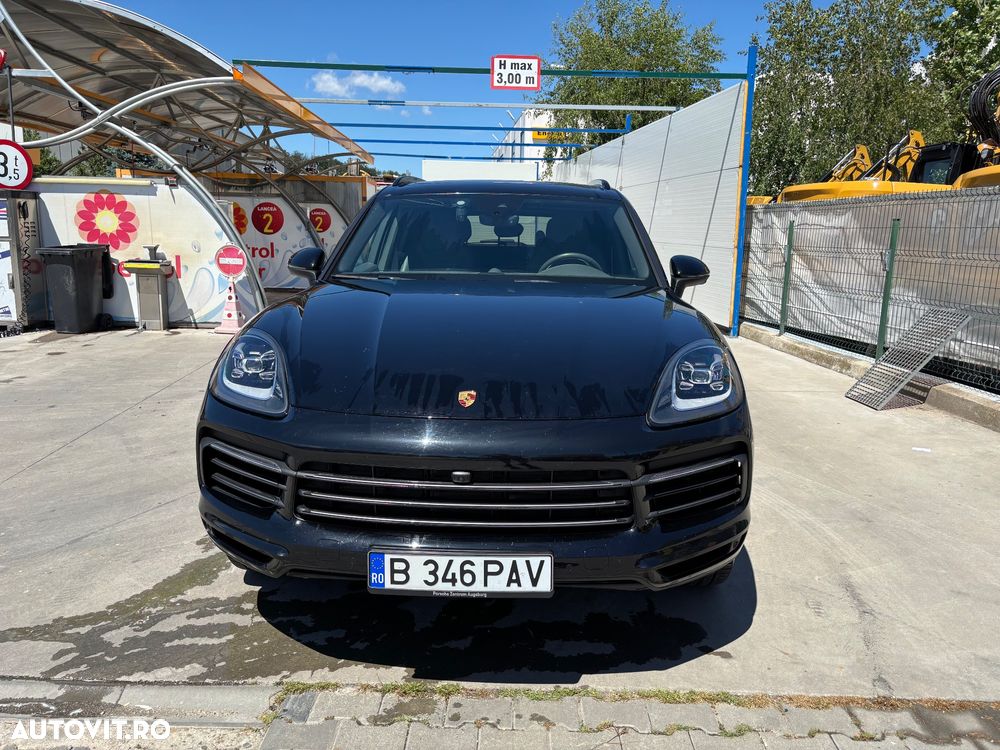 Porsche Cayenne E-Hybrid - 3